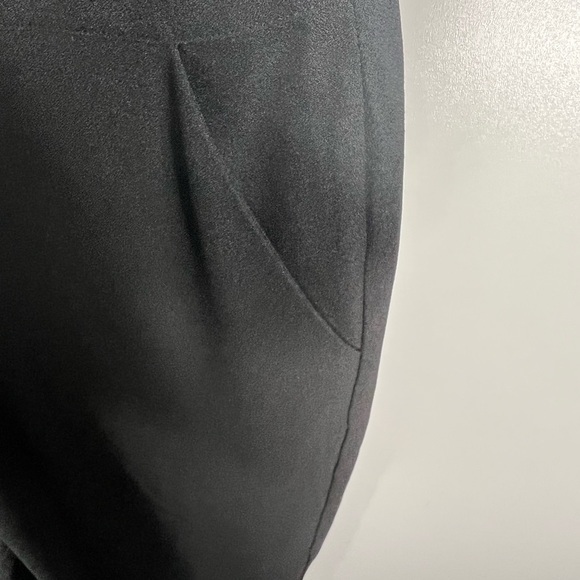 Cupcakes & Cashmere | NWT Black Lima Ruffles Jumpsuit Sz.4 - Picture 12 of 13